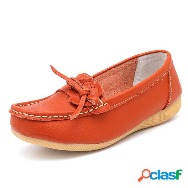 Sapatos de couro macio flor lisa