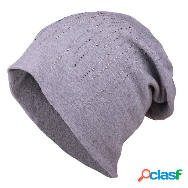 Sólidos das mulheres gorros feitos malha de Skullies dos