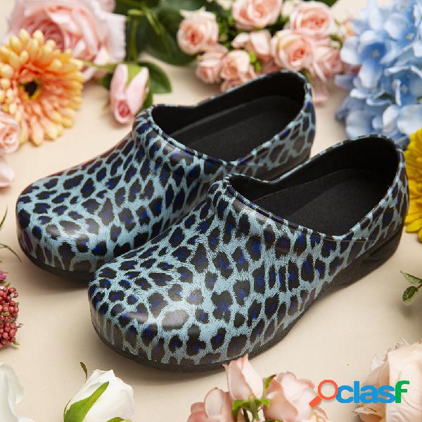 Slip-on apartamentos com estampa de leopardo impermeável