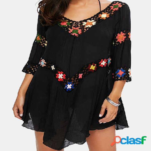 T-shirt de manga 3/4 com decote em v oco Out Crochet