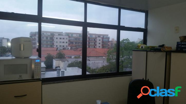 VENDA SALA COMERCIAL 45M² NO CENTRO EM CABO FRIO