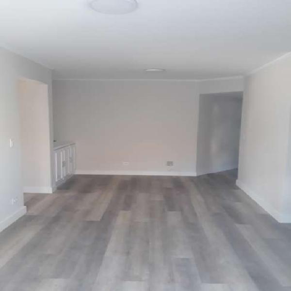 Apartamento para venda possui 79 metros quadrados com 2