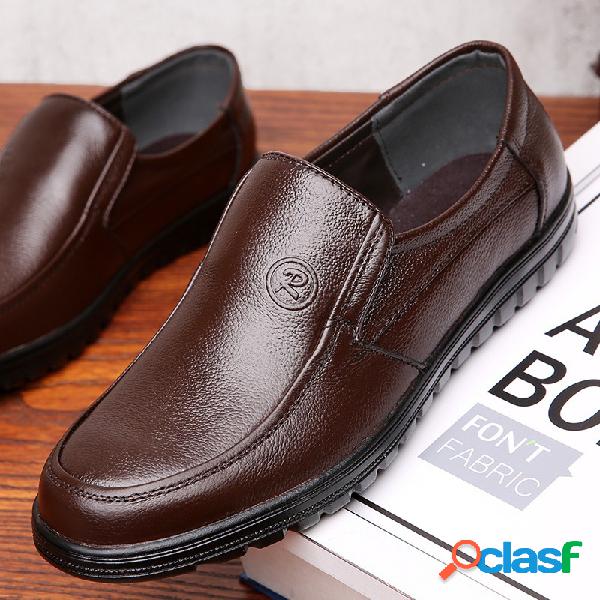 Homens Pure Color Soft Sole Deslizamento Em Casual Sapatos