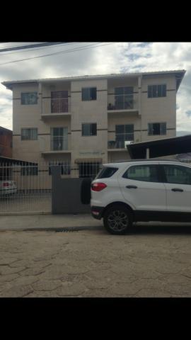 Apartamento 2 quartos com garagem