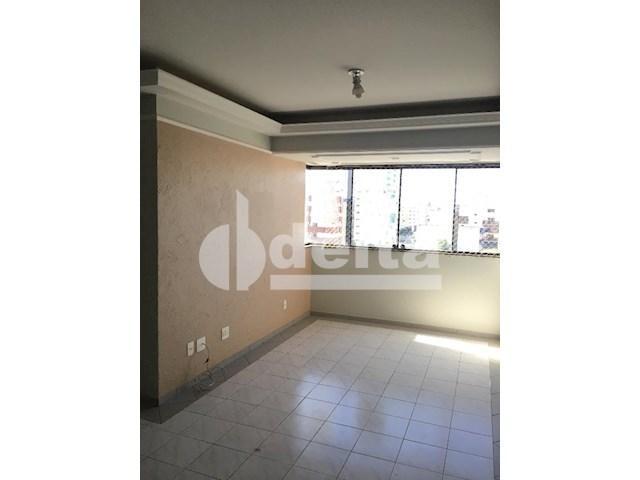 Apartamento para alugar com 3 dormitórios em Bom jesus,