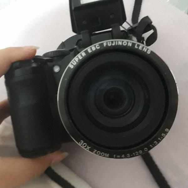 Câmera Fujifilm S4800