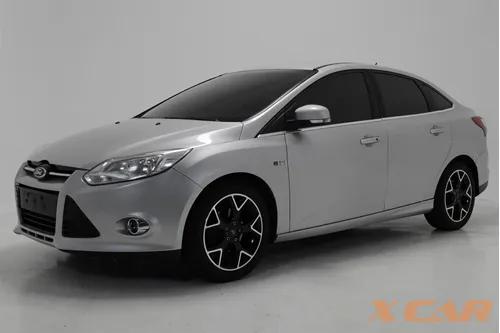 Ford Focus 2.0 TITANIUM SEDAN 16V FLEX 4P POWERSHIFT