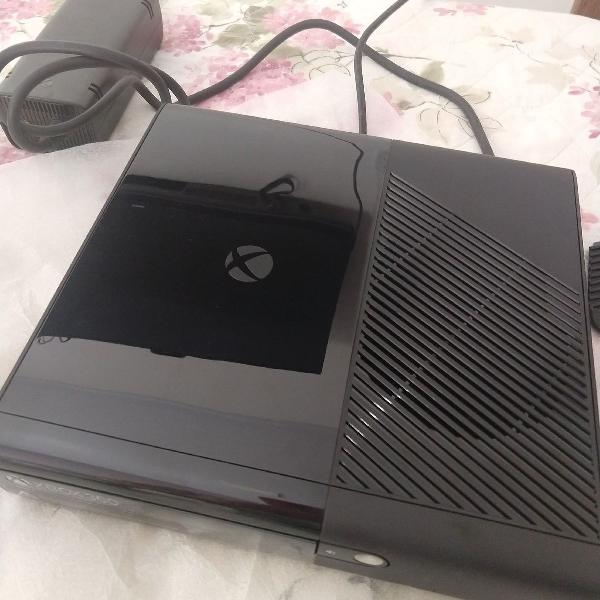 Xbox 360 novo - 250gb (com defeito)