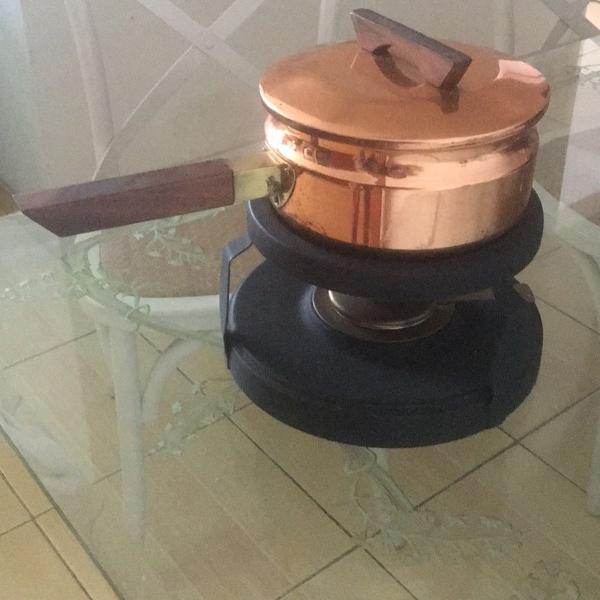 aparelho de fondue cobre , não vem com os cabos , só a