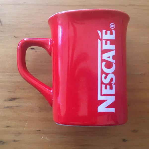 caneca nescafé