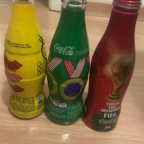 coleção garrafas da coca