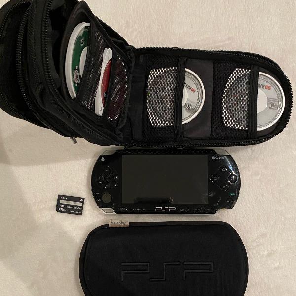 psp com jogos , cartão de memória e case