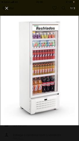 Expositor Freezer Vertical 414 e 300 litros Gelopar Produto