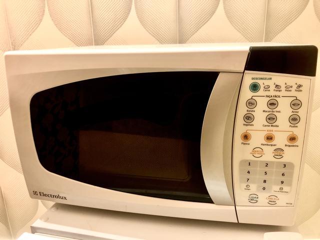 Forno micro-ondas Electrolux