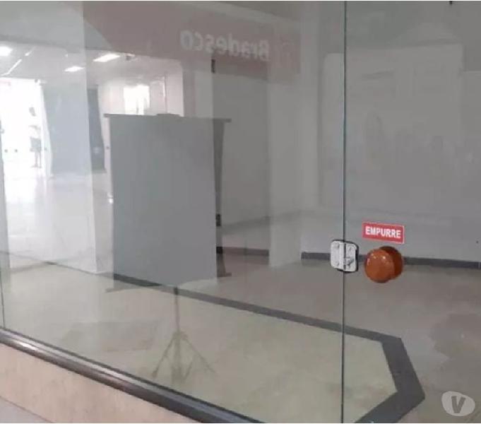 Loja Comercial 27 m² em Centro Comercial de Guadalupe RJ