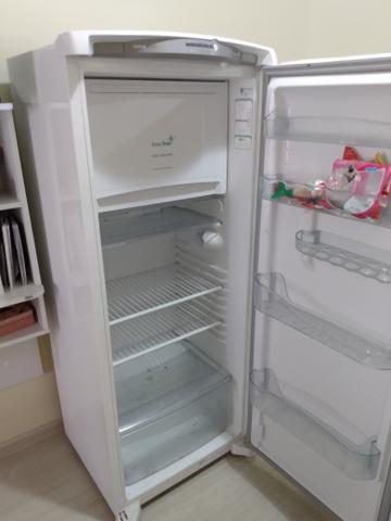 Vendo Geladeira