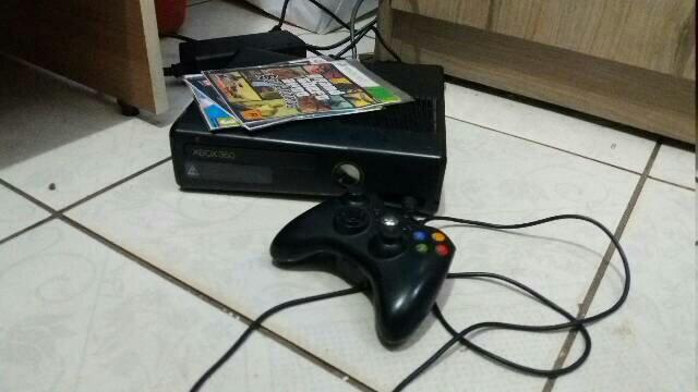 Vendo Xbox 360 com defeito