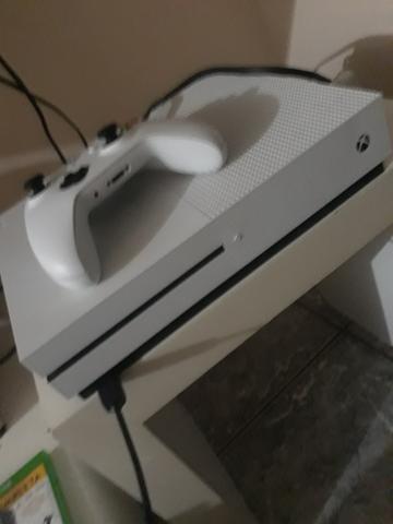 Vendo Xbox one s 1 tb