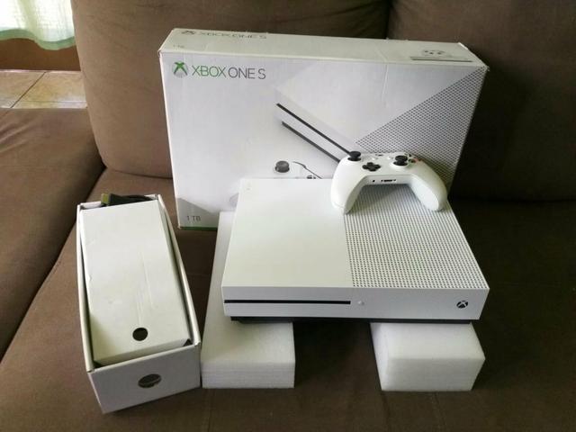 Xbox one s 1 tera 4K, parcelo no cartão