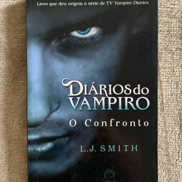 livro o confronto - diários do vampiro