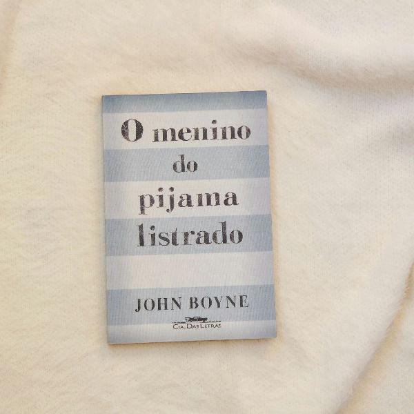 livro o menino do pijama listrado - John boyne
