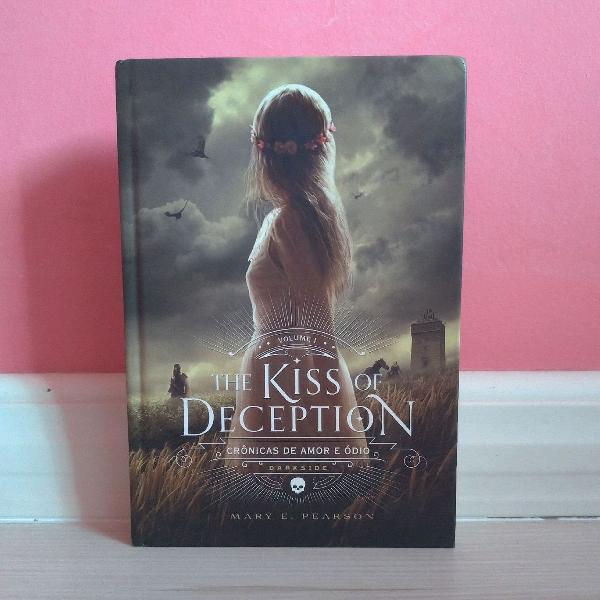 livro the kiss of deception - darkside