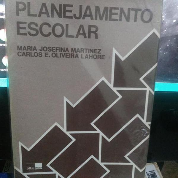 planejamento escolar - maria josefina martinez e carlos e.