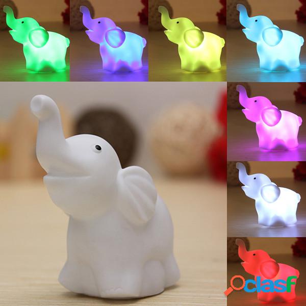 7 cores mudando elefante LED Night Light Battery Party Decor