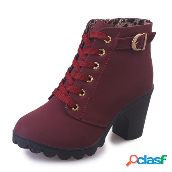 Botas de tornozelo de salto de bloco elegante