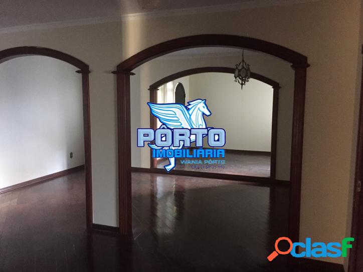 CASA PROXIMO AO BAURU SHOPPING