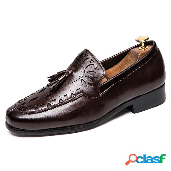 Homens Elegante Tassel Brogue Esculpida Deslizamento Em