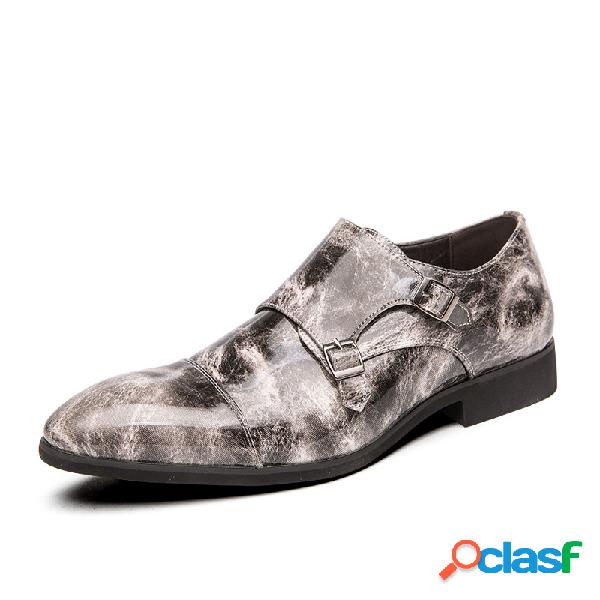 Homens Estilo britânico Impresso Slip On Business Formal