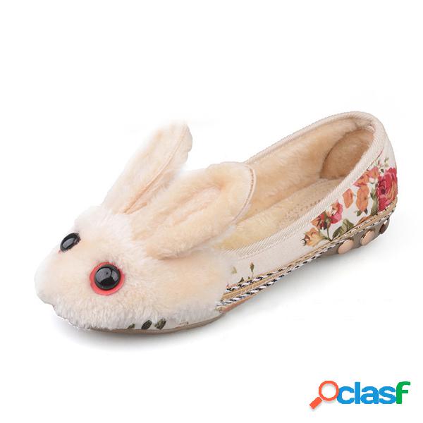 Loafer Plano Revestimento em Pêlo Estampa Floral Modelo de