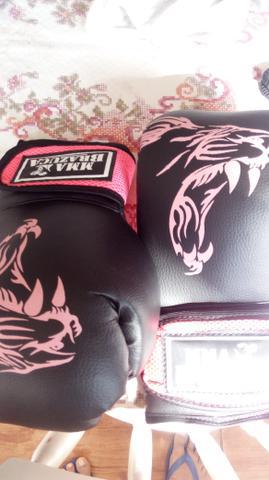 Luva de boxe rosa