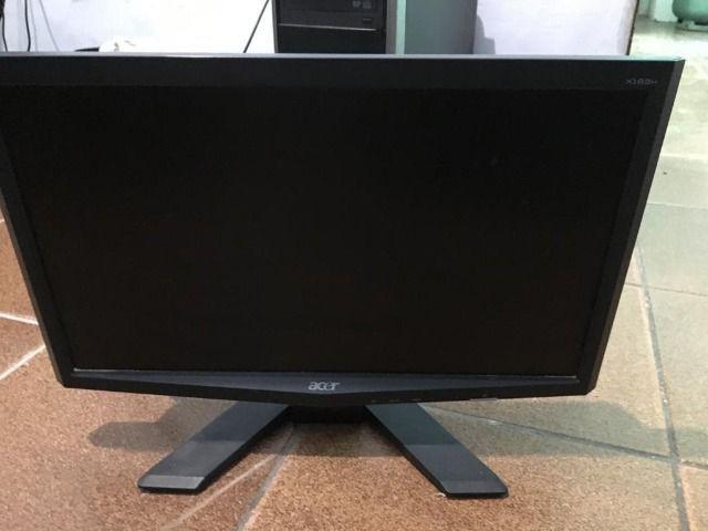 Monitor Acer x183h