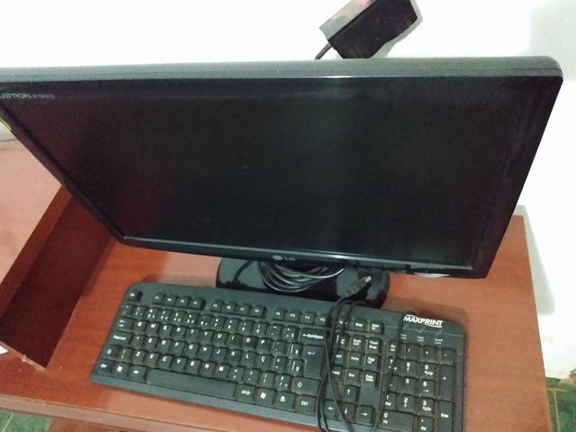 Monitor LG e teclado