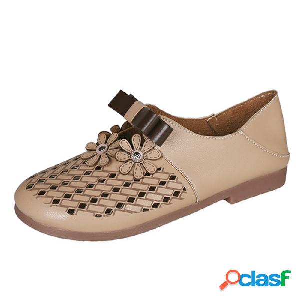 Mulheres Casual Soft Grandes Rodada Toe Flores Flats Hollow