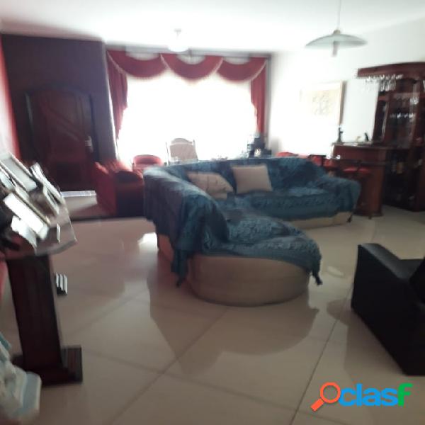 Sobrado, 4 dormitórios - Vila Curuçá