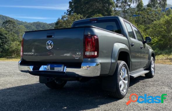 VOLKSWAGEN AMAROK HIGHLINE CD 3.0 4X4 TB DIES. AUT. CINZA