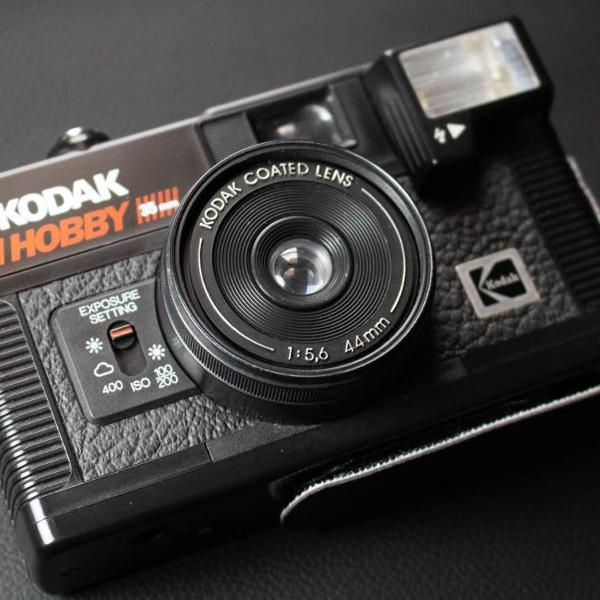 câmera fotográfica analógica kodak hobby