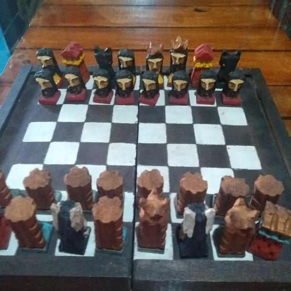 jogo de xadrez artesanal, jogo de xadrez esculpido