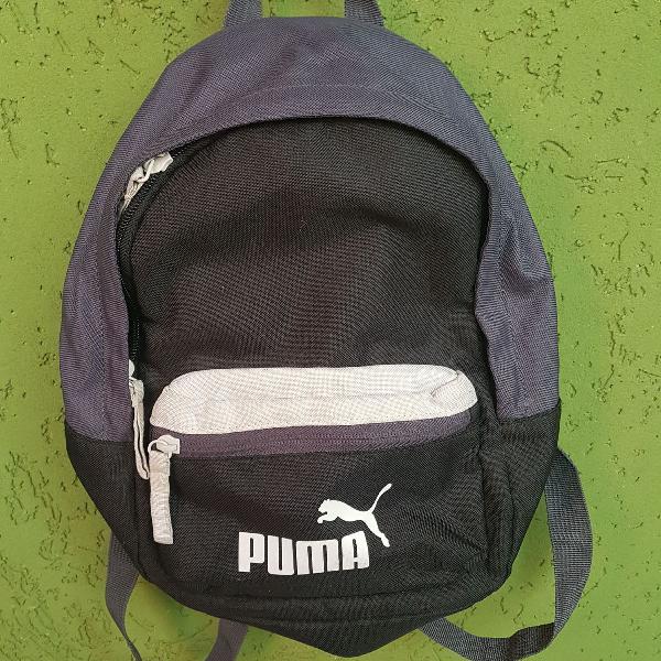 mochilinha Puma