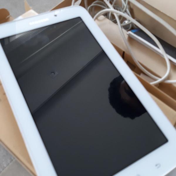 tablet Samsung Tab E