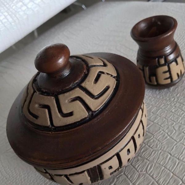 2 recipientes cerâmica