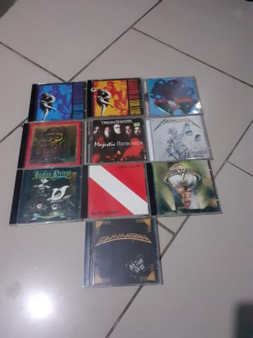 CDs de metal cada