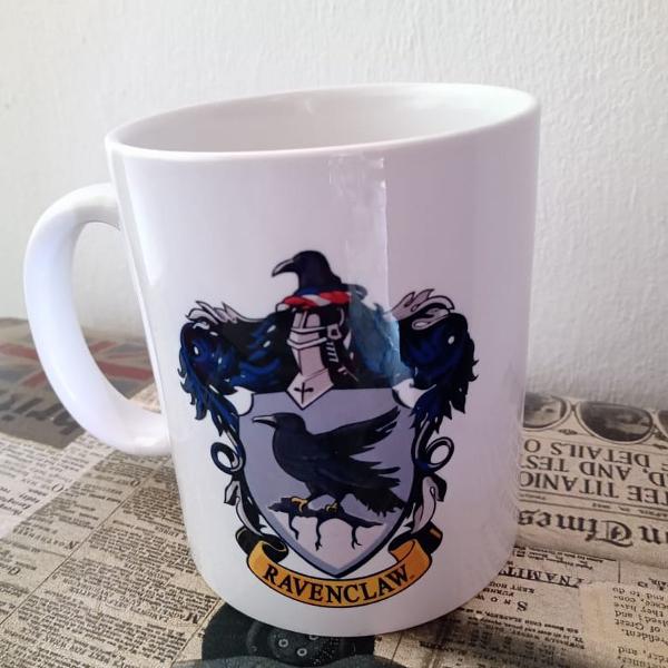 Caneca Corvinal (do inglês "Ravenclaw")