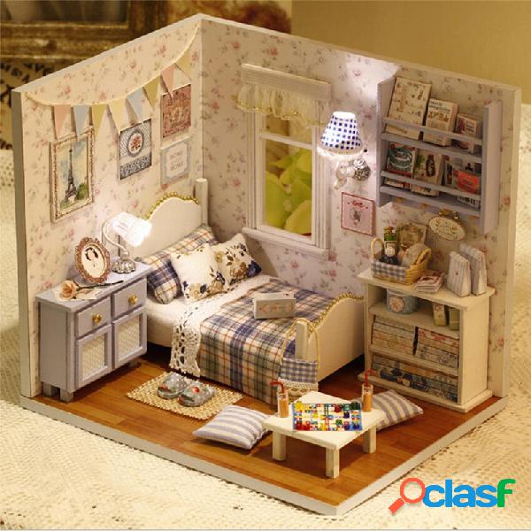 Casa de bonecas de madeira calma de Cuteroom DIY da casa de
