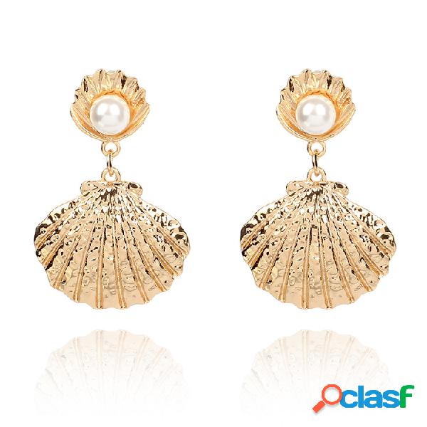 Elegante shell pérola Brincos gota de liga de zinco estilo