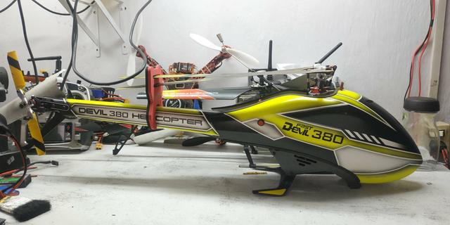 Helimodelo devil 380 + drone de brinde