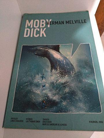 Livro Moby dick de Herman Melville em bom estado Sarzedo MG
